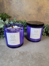 Load image into Gallery viewer, Gemini Zodiac Candle 9.5oz - Treasures of The Moon