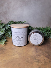 Load image into Gallery viewer, Bookish Candles: Feyre from ACOTAR
