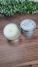 Load image into Gallery viewer, Mystery Dragon Candle - Which dragon will choose you? Hidden color change mica glitter, dragon charm, and crystal!
