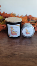 Load image into Gallery viewer, Bookish Candles: Lucien from ACOTAR
